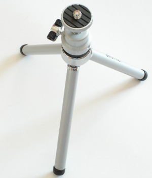 Video tip #5: Use Your Tripod on crochetbusiness.com